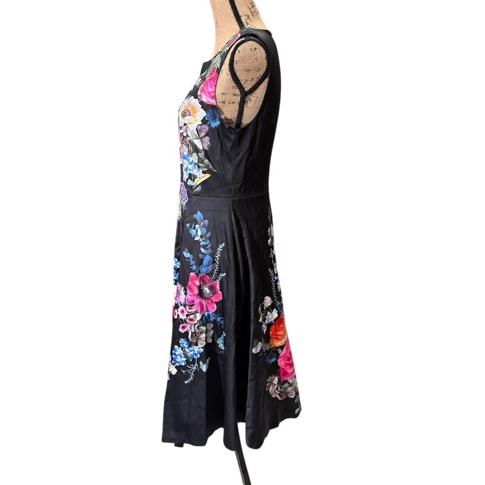 Oasis Dress Womens 12 Black Floral Butterfly Sleeveless Fit & Flare NWOT - Picture 5 of 12